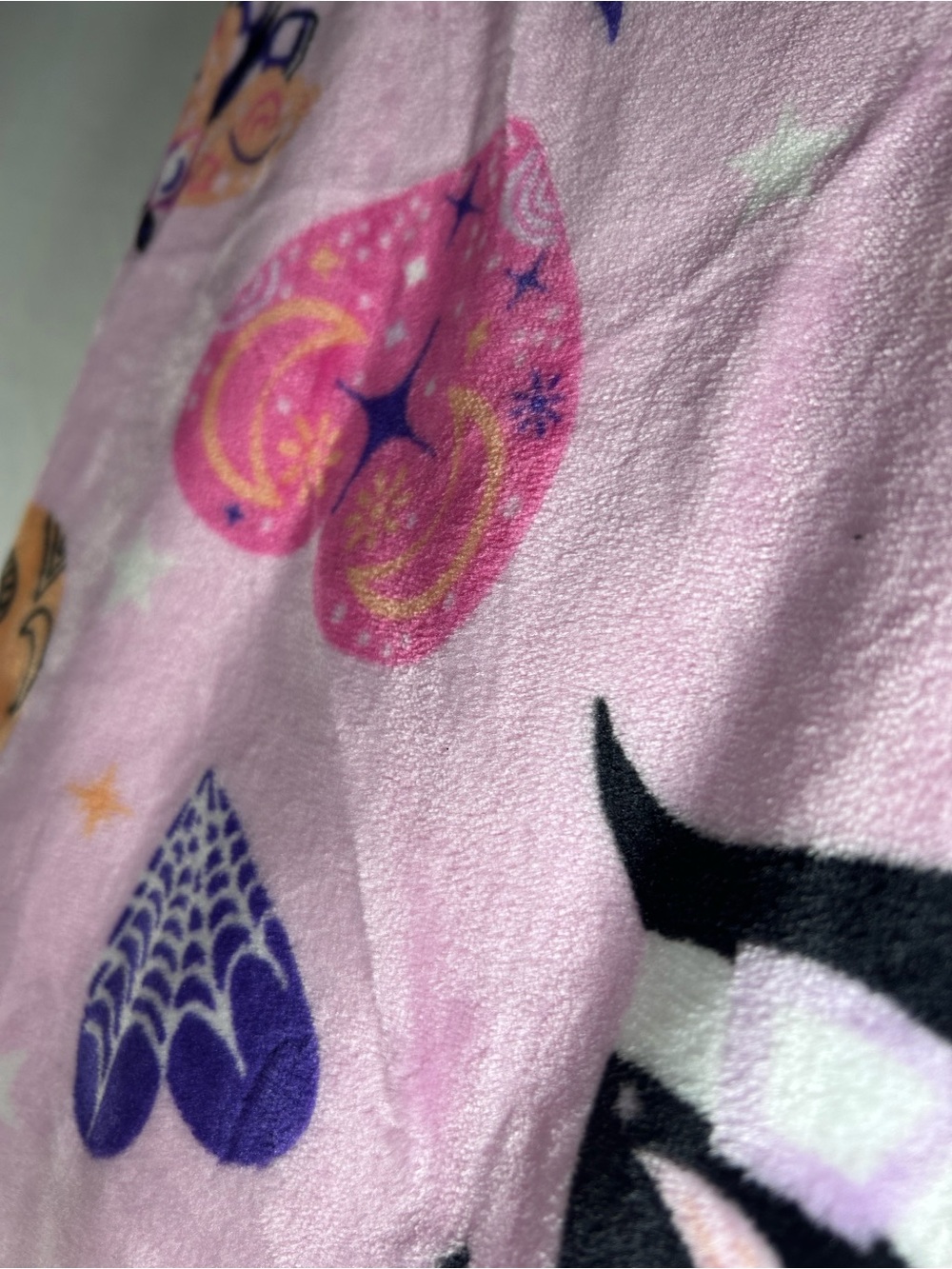 NEW Bella Lux Halloween Pink Kids Throw Blanket & Bat Wing Headband 2 Piece Set - Picture 7 of 10
